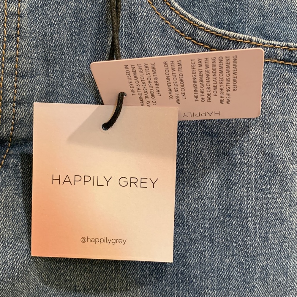 Happily Grey frayed Denim skirt NWT - Picture 3 of 6